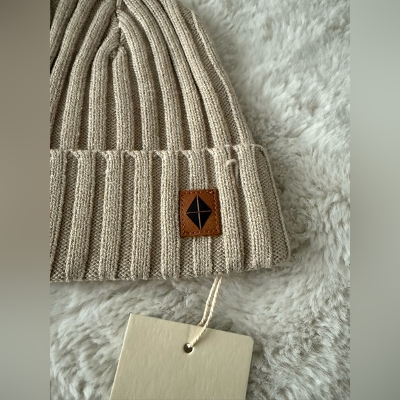 New - Kyte Baby Beanie 6-24mo - Picture 5 of 6